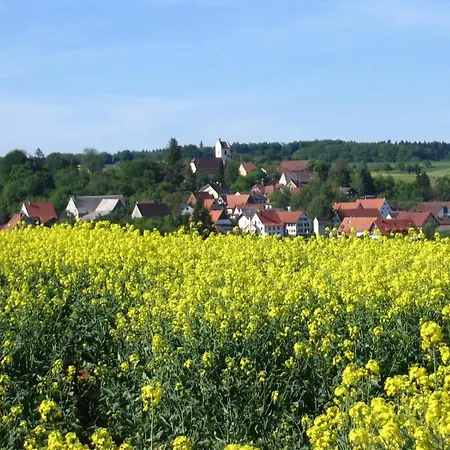Mausweg 64